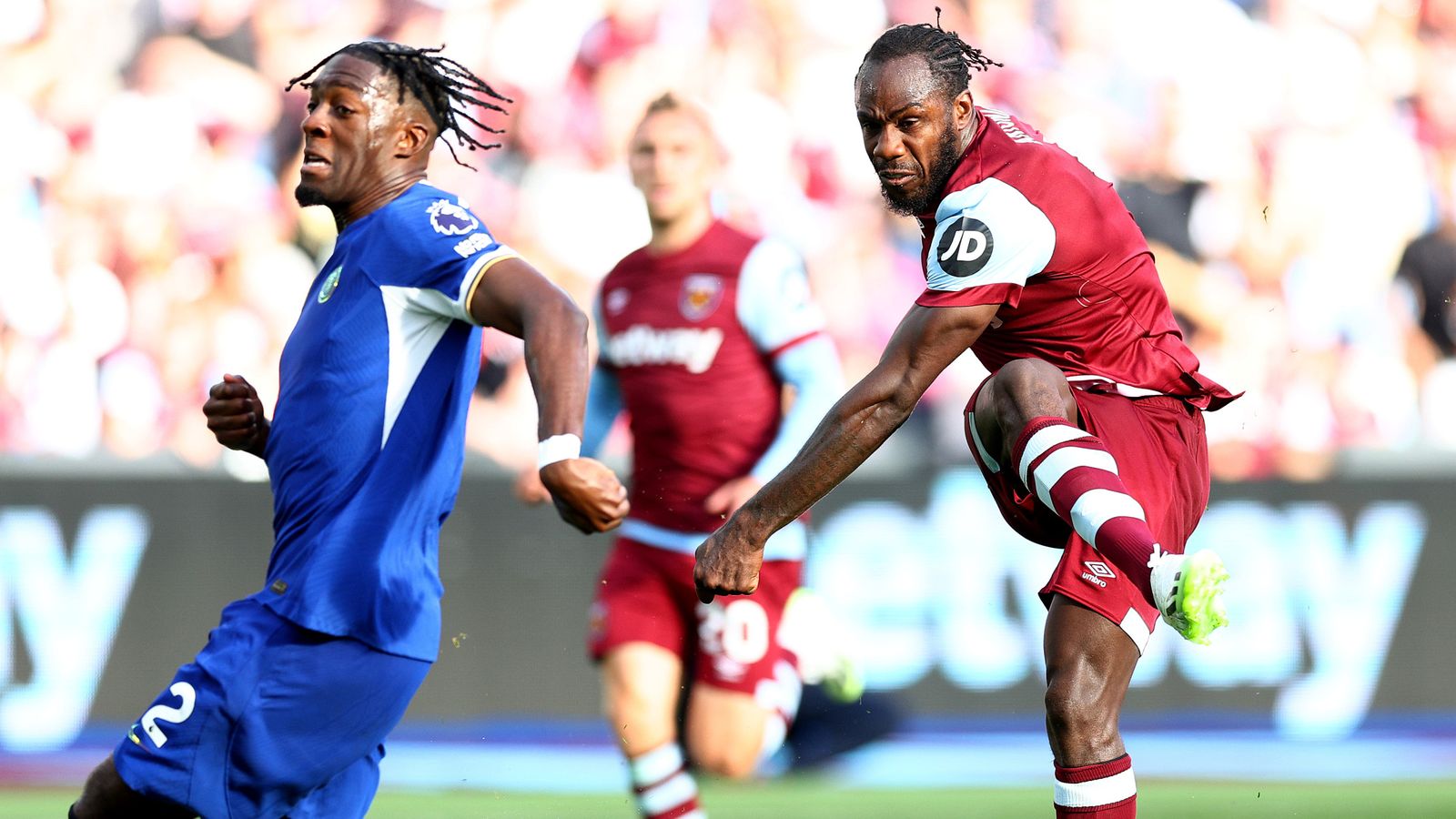 Michail Antonio restores West Ham's lead against Chelsea